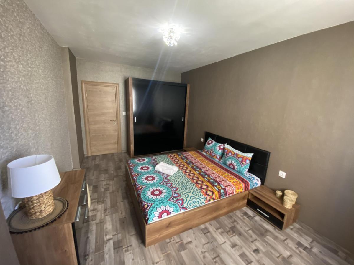 Lovely Cozy Apartment Sofia Exterior foto